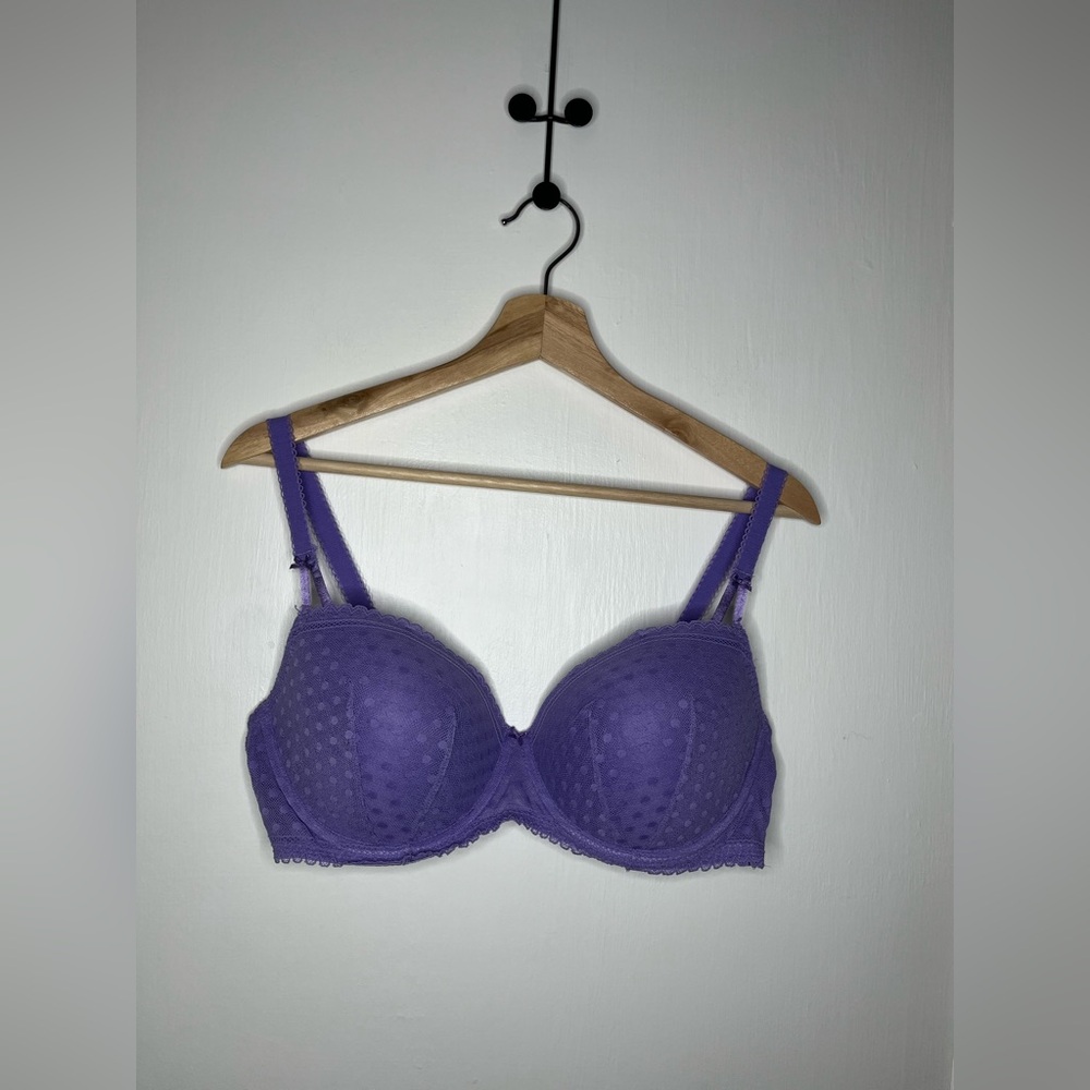 PINK Victoria's Secret Lavender Lace Bra
